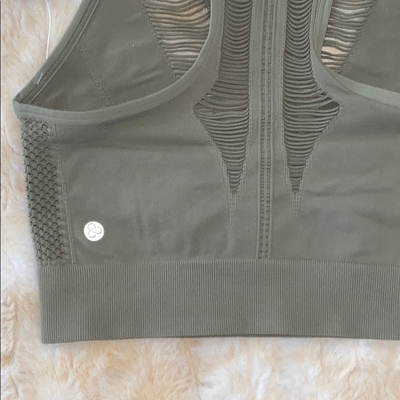 🆕 ZELLA BODY Natura Longline Sports Bra Size L - Picture 5 of 6